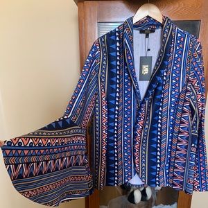 Bell sleeve blazer